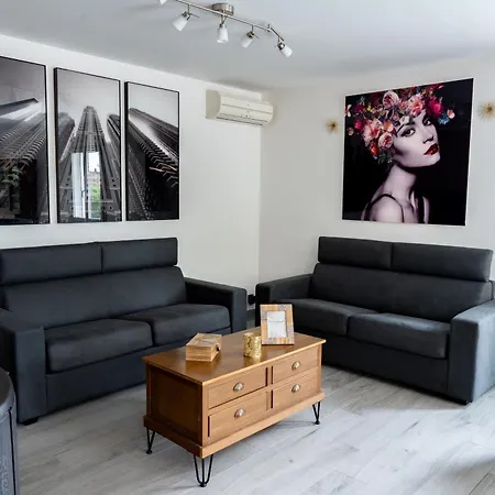 Maison De Sud Piscine Pivatifs 빌라 *