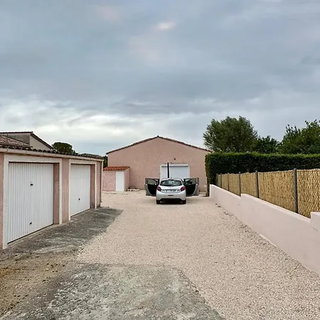 Maison De Sud Piscine Pivatifs *