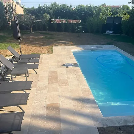Maison De Sud Piscine Pivatifs Rousson (Gard)